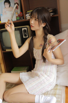 黄胜妍