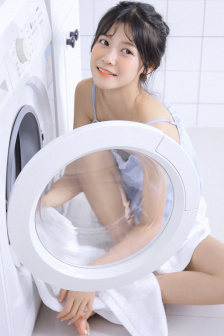 女主重生变娇媚体制无防盗